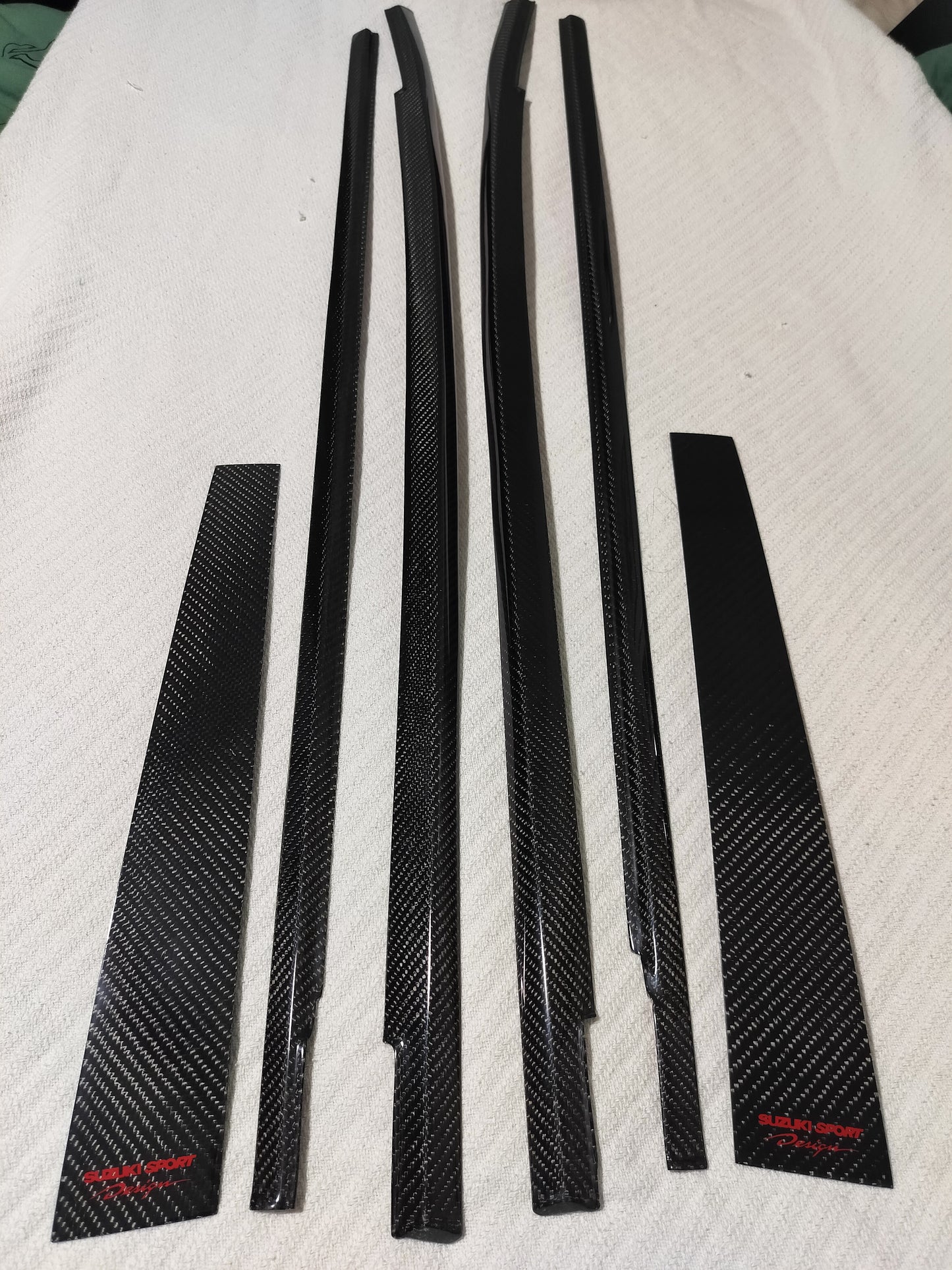 89-94 Metro/Swift Carbon Fiber Outer Lower Window Trim Applique